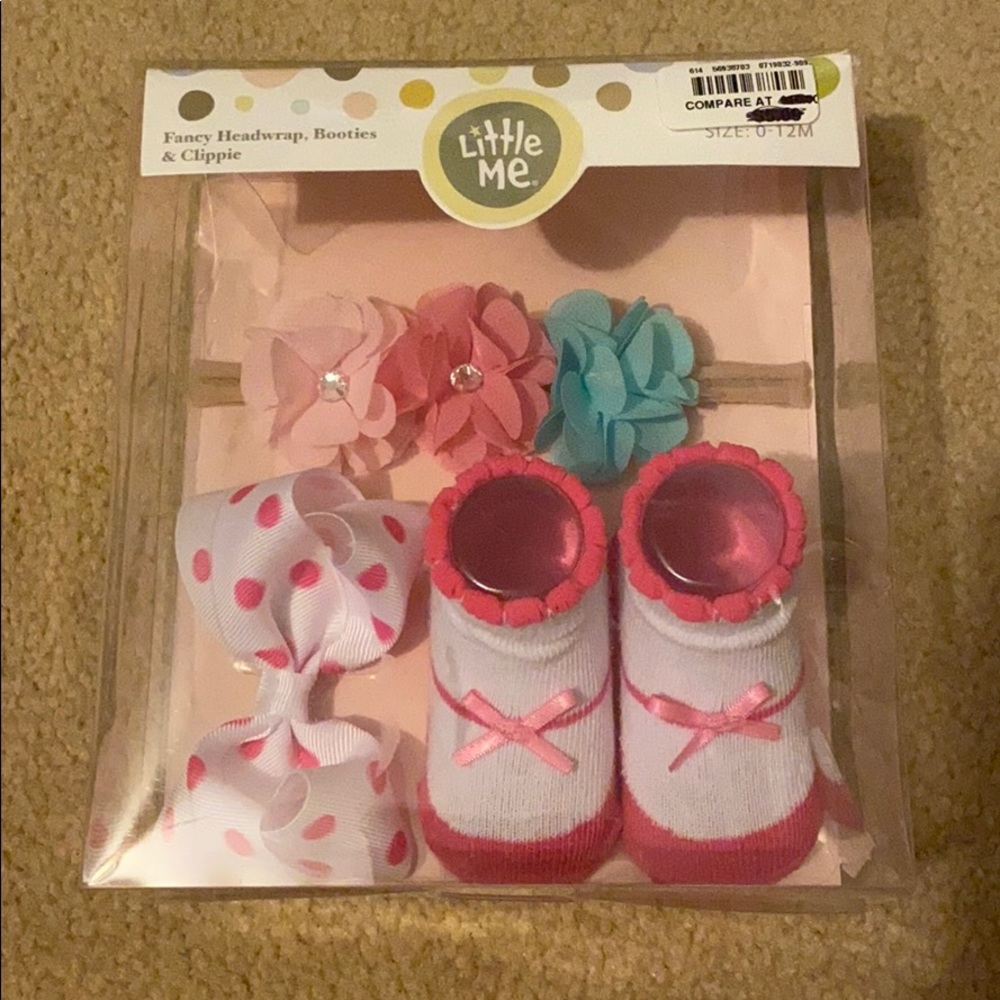 Headband, booties and Hair clip set